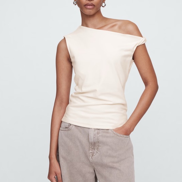 GAP White Asymmetrical Tank Top - Picture 3 of 3